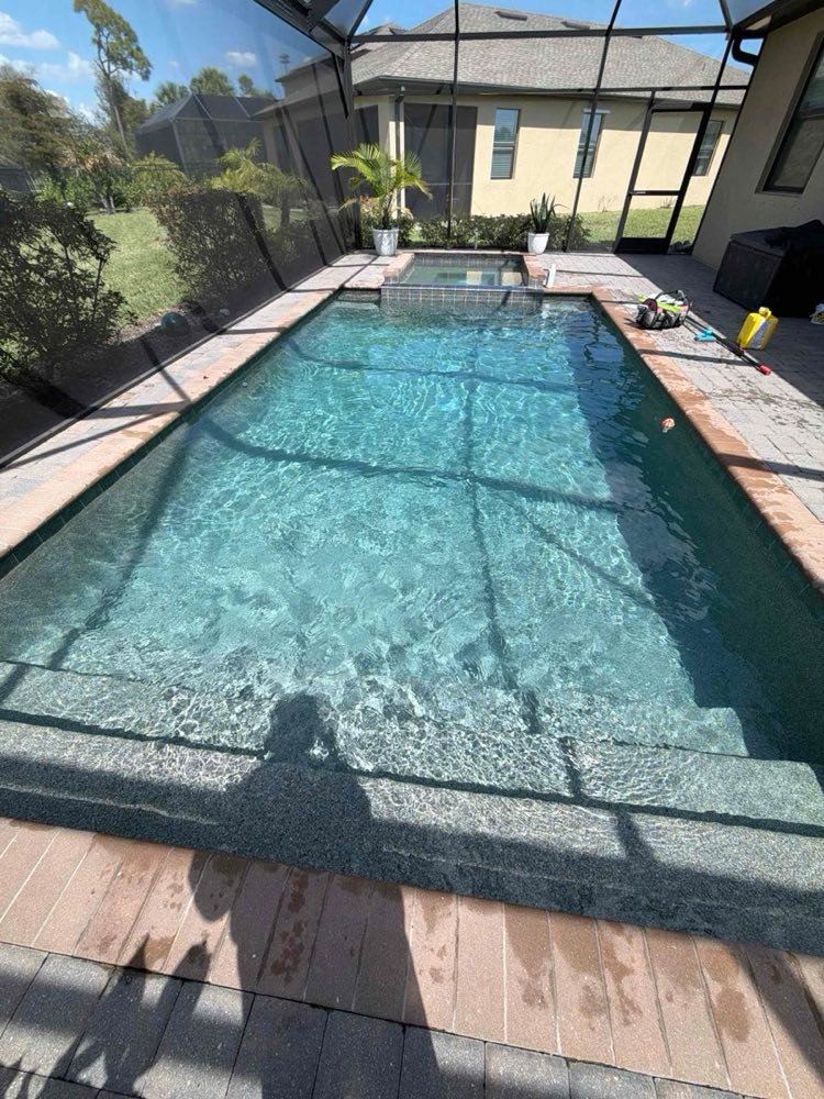 Backyard pool and spa maintained on a weekly H2oPro service route